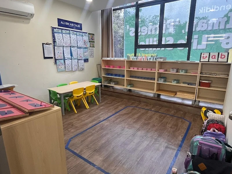 Brainy Bunch International Islamic Montessori Bukit Jalil photo 5